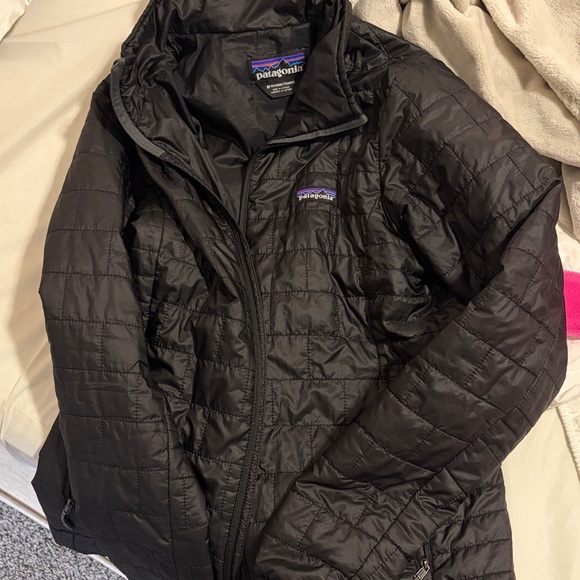 Patagonia Jackets & Blazers - Patagonia Black Womens Puffer Jacket